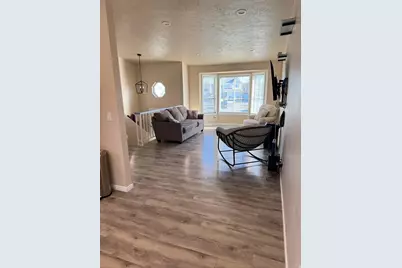 1556 W Crystal Dr S, West Jordan, UT 84084 - Photo 8