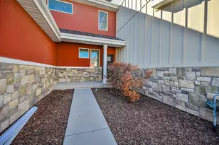 2333 S Long Dr W, Saratoga Springs, UT 84045 - Photo 22