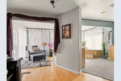 2718 E Commonwealth Ave, Salt Lake City, UT 84109 - Photo 14