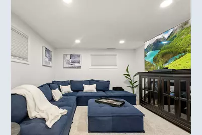 2718 E Commonwealth Ave, Salt Lake City, UT 84109 - Photo 22