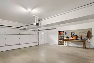 2718 E Commonwealth Ave, Salt Lake City, UT 84109 - Photo 34