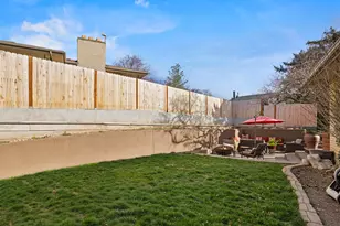 2718 E Commonwealth Ave, Salt Lake City, UT 84109 - Photo 44