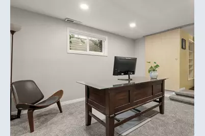 2718 E Commonwealth Ave, Salt Lake City, UT 84109 - Photo 30