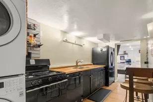 2718 E Commonwealth Ave, Salt Lake City, UT 84109 - Photo 24