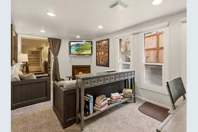 2718 E Commonwealth Ave, Salt Lake City, UT 84109 - Photo 28