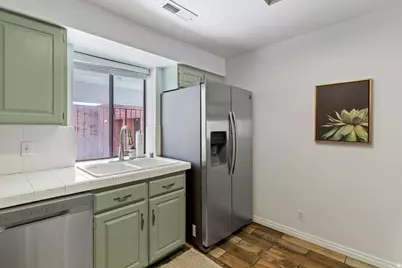 850 S Donner Way #505, Salt Lake City, UT 84108 - Photo 20