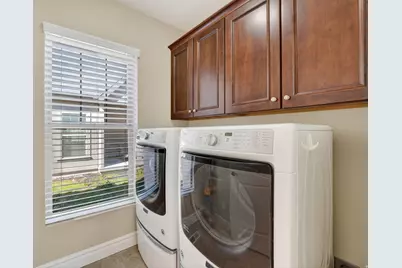 11031 S Fennell Way, South Jordan, UT 84009 - Photo 18