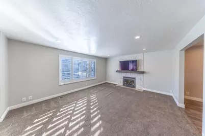 8360 S El Manicero Way E, Sandy, UT 84093 - Photo 8