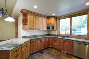 89 Lone Hollow Dr, Sandy, UT 84092 - Photo 84