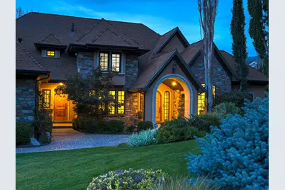 89 Lone Hollow Dr #1026, Sandy, UT 84092 - Photo 2