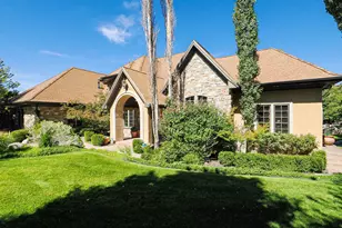 89 Lone Hollow Dr, Sandy, UT 84092 - Photo 8