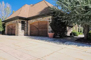 89 Lone Hollow Dr, Sandy, UT 84092 - Photo 10