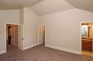 89 Lone Hollow Dr, Sandy, UT 84092 - Photo 70