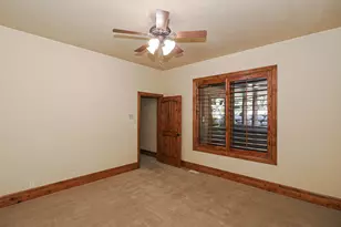 89 Lone Hollow Dr, Sandy, UT 84092 - Photo 104