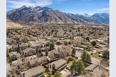 6971 S Twin Aspen Cv, Cottonwood Heights, UT 84121 - Photo 26