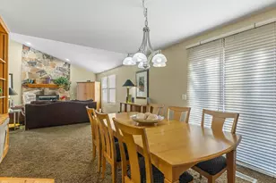 6971 S Twin Aspen Cv, Cottonwood Heights, UT 84121 - Photo 12