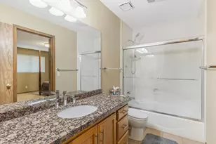 6971 S Twin Aspen Cv, Cottonwood Heights, UT 84121 - Photo 14