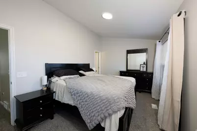 549 S 450 E, Clearfield, UT 84015 - Photo 18