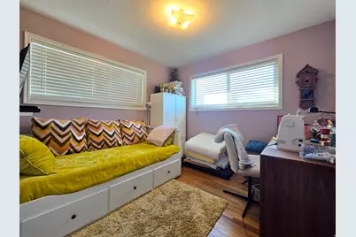 669 E Darling Cir S, Ogden, UT 84403 - Photo 10