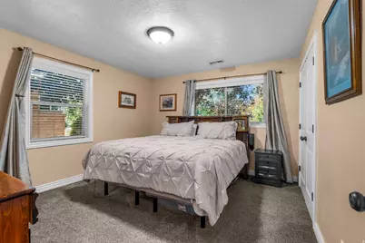 2125 E Logan Ave, Salt Lake City, UT 84108 - Photo 8