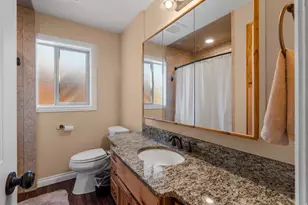 2125 E Logan Ave, Salt Lake City, UT 84108 - Photo 10