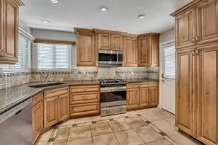 3522 W Lily Garden Ln, South Jordan, UT 84095 - Photo 10