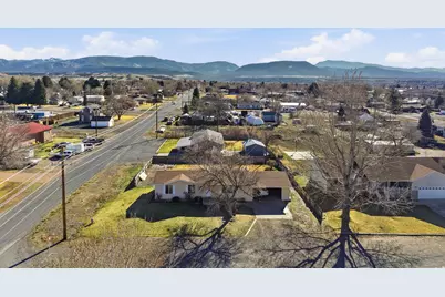 390 N 300 W, Beaver, UT 84713 - Photo 34