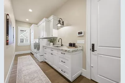 8142 S Newbury Grove Ln, Cottonwood Heights, UT 84093 - Photo 18