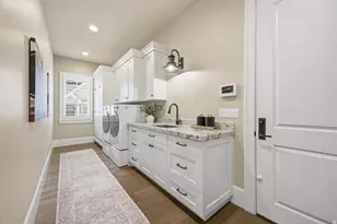 8142 S Newbury Grove Ln, Cottonwood Heights, UT 84093 - Photo 18