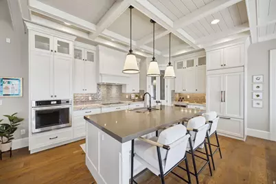 8142 S Newbury Grove Ln, Cottonwood Heights, UT 84093 - Photo 6