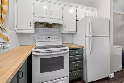 249 W Garden Park, Orem, UT 84057 - Photo 6