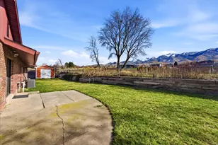 488 E 250 S, Hyde Park, UT 84318 - Photo 42