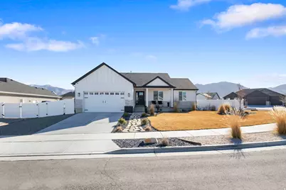 1078 N 340 W, Tooele, UT 84074 - Photo 2