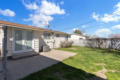 5279 S Shalee St, Kearns, UT 84118 - Photo 42