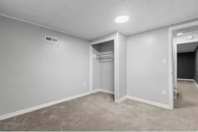 5279 S Shalee St, Kearns, UT 84118 - Photo 20