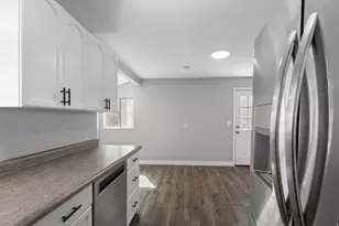 5279 S Shalee St, Kearns, UT 84118 - Photo 8