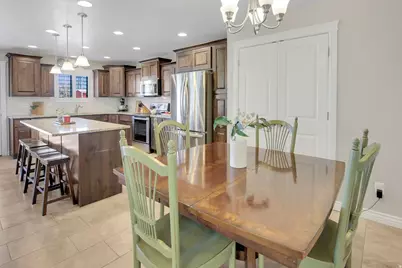 3250 W 1075 N, Layton, UT 84041 - Photo 10