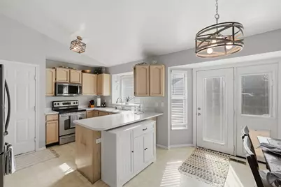 3179 W 9190 S, West Jordan, UT 84088 - Photo 8