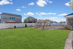 3301 W Cramden Dr, Lehi, UT 84048 - Photo 8