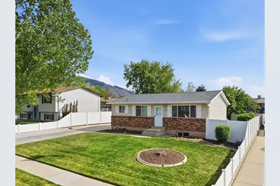 574 E Aloha Ln S, Sandy, UT 84070 - Photo 26