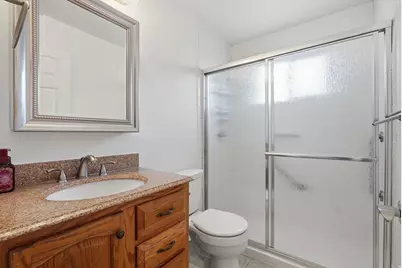 574 E Aloha Ln S, Sandy, UT 84070 - Photo 14