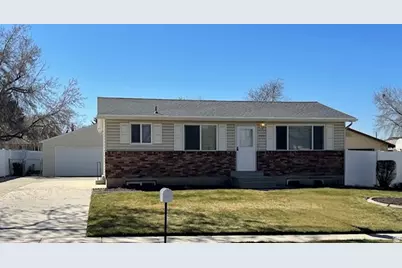 574 E Aloha Ln S, Sandy, UT 84070 - Photo 1