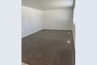 574 E Aloha Ln S, Sandy, UT 84070 - Photo 22