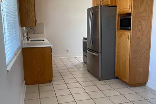 574 E Aloha Ln S, Sandy, UT 84070 - Photo 14