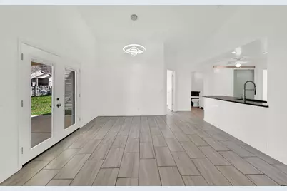 1466 N Lewis Peak Dr E, Ogden, UT 84404 - Photo 4