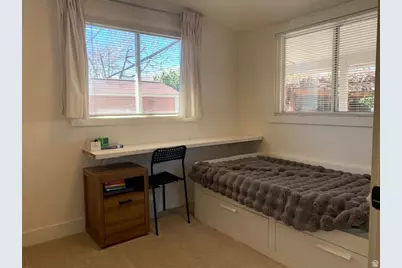 2457 E 2100 S, Salt Lake City, UT 84109 - Photo 18
