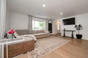 2457 E 2100 S, Salt Lake City, UT 84109 - Photo 8