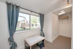 2457 E 2100 S, Salt Lake City, UT 84109 - Photo 16