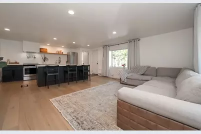 2457 E 2100 S, Salt Lake City, UT 84109 - Photo 4