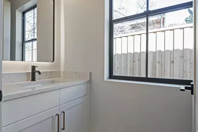 571 S McClelland St, Salt Lake City, UT 84102 - Photo 44